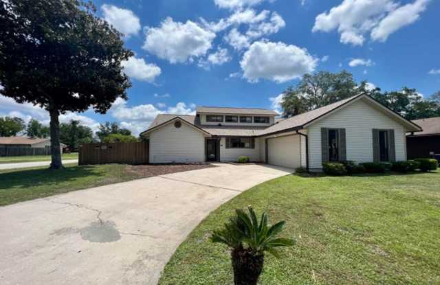 8459 Rampart Rd Jacksonville, FL 32244 photos photos