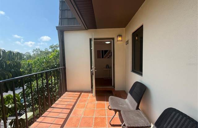1645 SPOONBILL Lane Gallery 2
