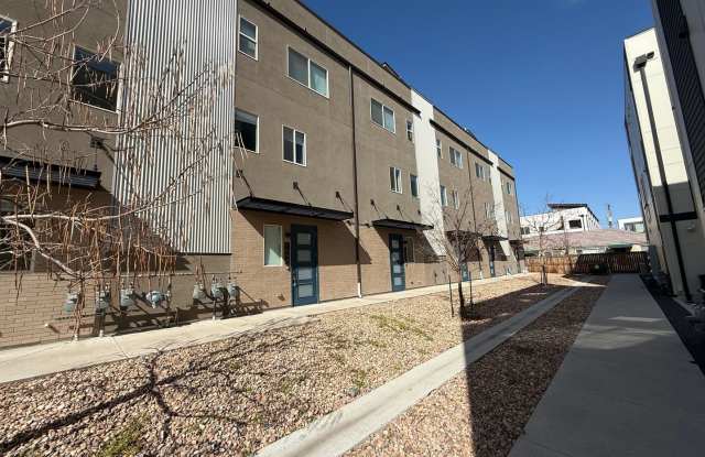 Modern Townhouse with Rooftop Deck & Mountain Views Near Sloan’s Lake!! photos photos