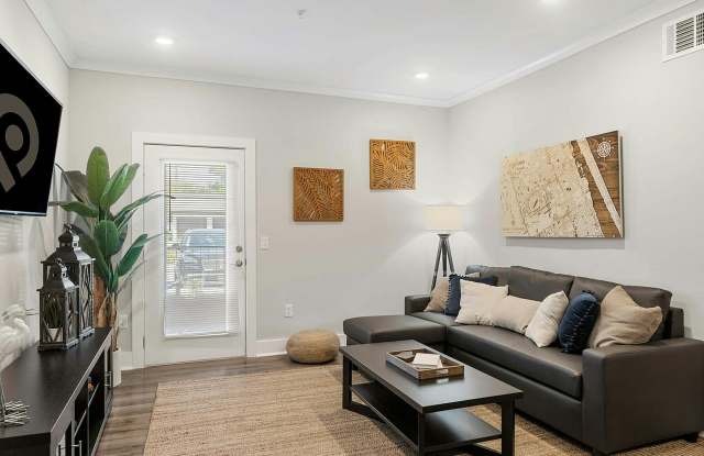Pointe Grand Southlake Gallery 3