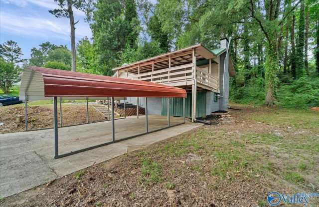 1109 Moore Avenue Northwest Gallery 2