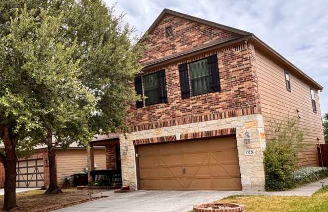 COMING SOON! GORGEOUS 3 Bedroom / 2.5 Bath Home w/ Community Park  Pool! photos photos