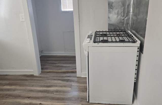553 Barrett Place - B Gallery 3