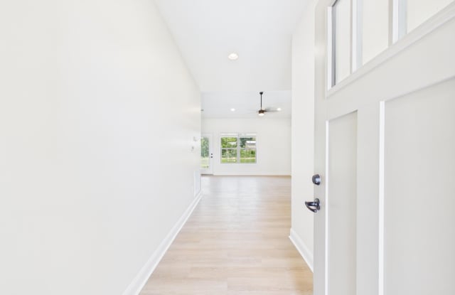 105 Canter Drive Gallery 3