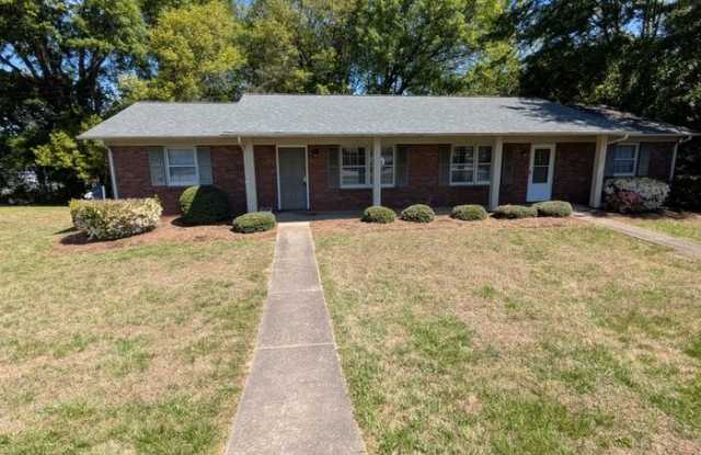 435 10th Avenue Place Northeast photos photos