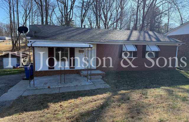 Charming 3BR/2BA Home with Hardwood Floors, Bonus Room  Outdoor Living photos photos