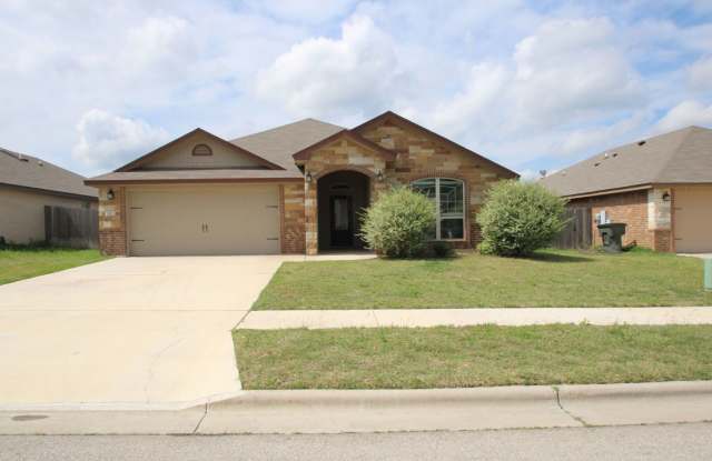 Room to Relax: Spacious 4BR Home in Killeen’s Settlers Pass photos photos