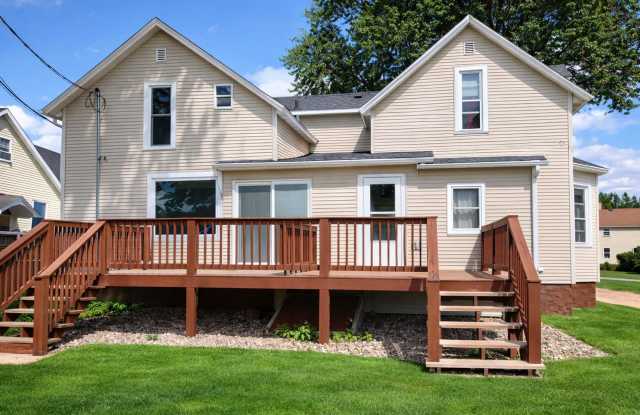 208 N Cleveland photos photos