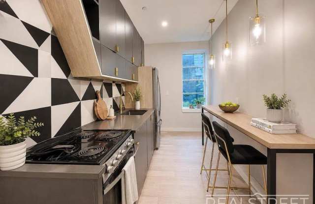978 Kent Ave photos photos 978 Kent Ave photos photos