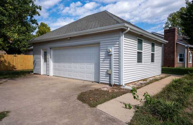 3 Bedroom Home in East Springfield - 4135 East Autumn Court, Greene County, MO 65802 3 Bedroom Home in East Springfield - 4135 East Autumn Court, Greene County, MO 65802