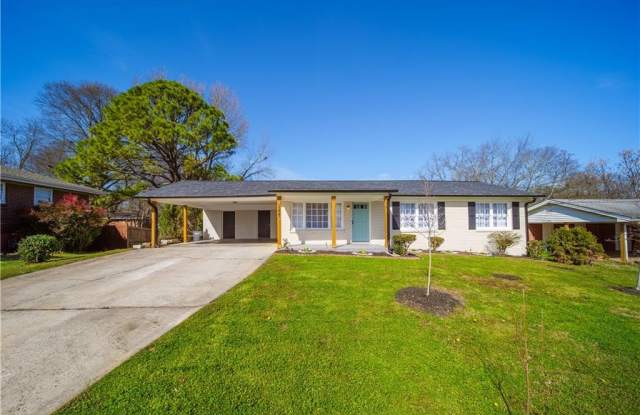 1227 Bell Avenue - 1227 Bell Avenue, East Point, GA 30344
