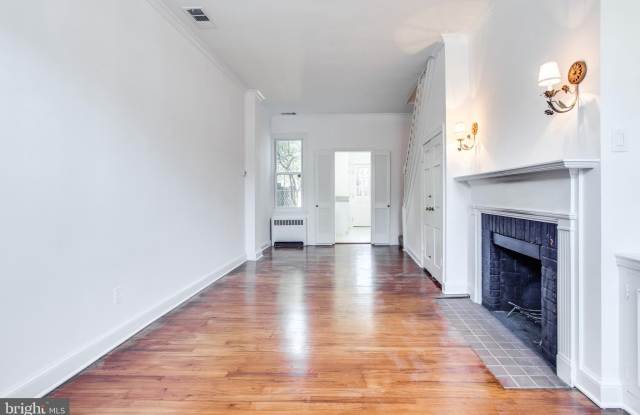 1347 28TH STREET NW Gallery 3