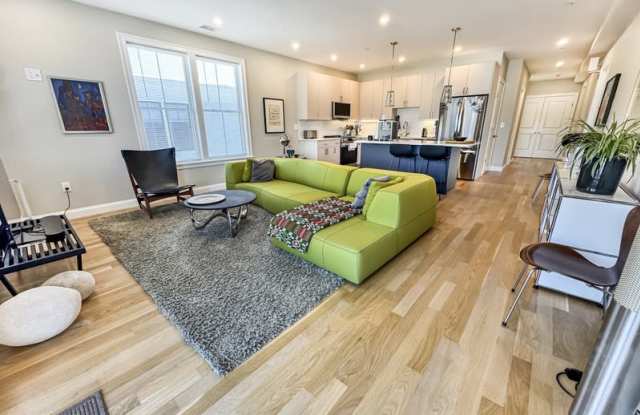 40 Waverly Street - 3 photos photos