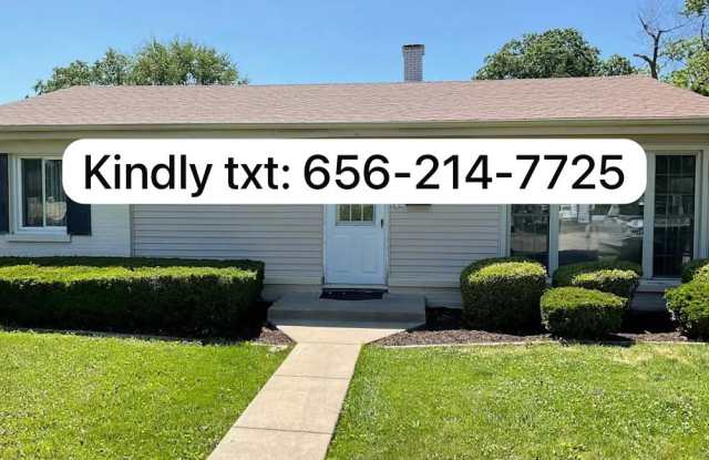 541 W North Ave photos photos