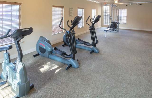 Bellfort Pines - Affordable Housing Gallery 4