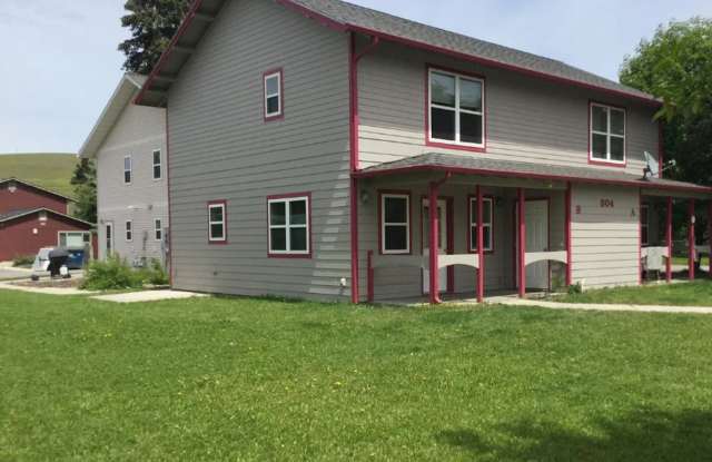 Spacious 3-Bedroom Home on Missoula's Northside, Steps from Downtown Gallery 1