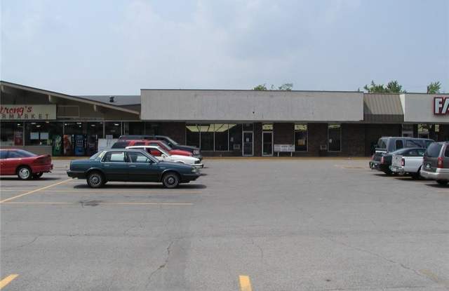 1208 PARK Avenue Gallery 2
