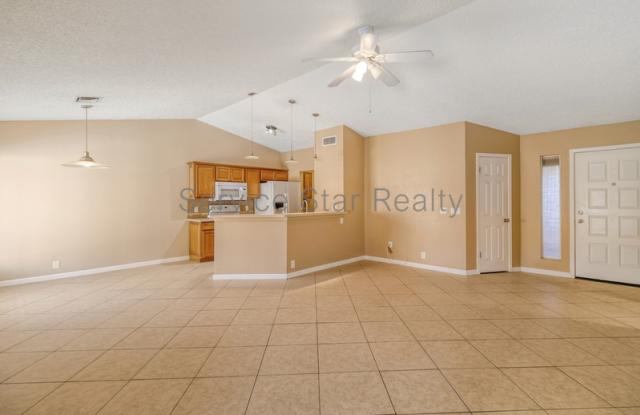 10415 N 63rd Dr Gallery 4