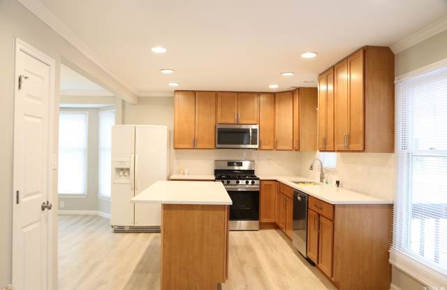 201 Fox View Place Gallery 2