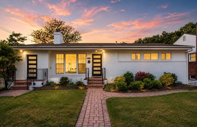 4 Bed + 3 FB - Beautifully Updated Rambler in Silver Spring! photos photos 4 Bed + 3 FB - Beautifully Updated Rambler in Silver Spring! photos photos