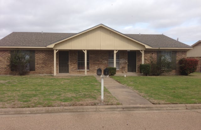 213 Zuni Dr photos photos