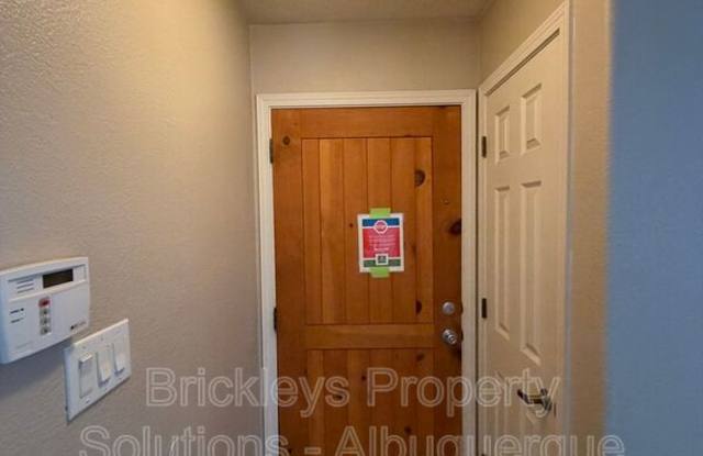1904 Busher St. SE Gallery 4