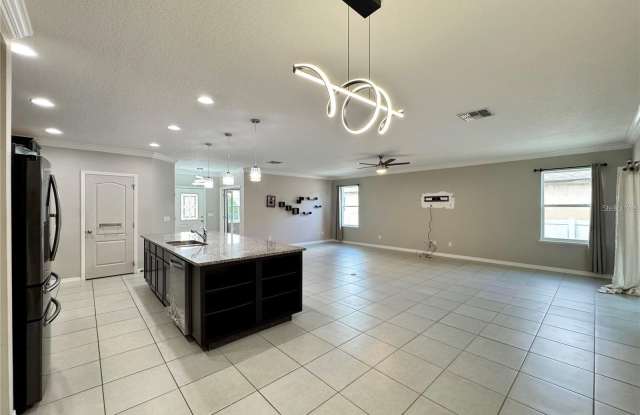 3705 APOPKA RIDGE Circle Gallery 4