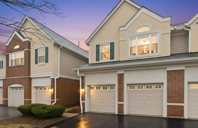 399 PINE LAKE Circle unit: 399 photos photos