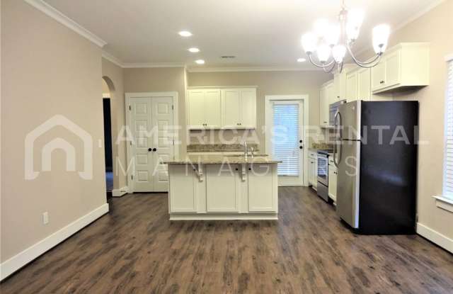 Home Available in Lake Cyrus!!! Available to View with 48 Hour Notice!!! Gallery 4