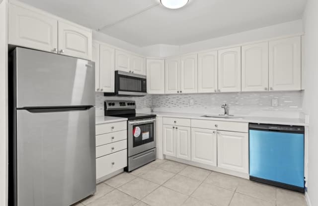 2044 Hythe C photos photos