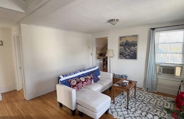 152 Russell Street - 2 Gallery 2