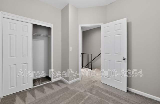 425 Centerfield Dr Gallery 4