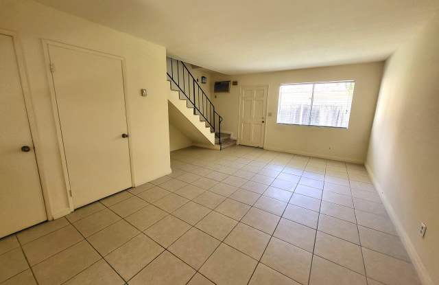 3661 Farquhar Ave. Gallery 4