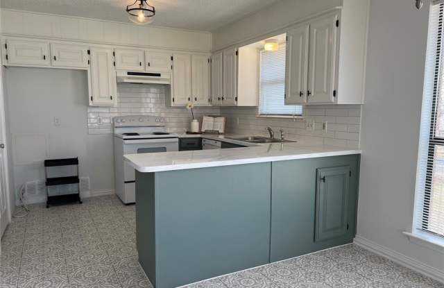 202 S Sendero Drive photos photos