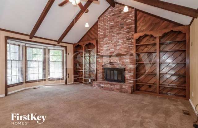 1939 East Sunvale Drive Gallery 3