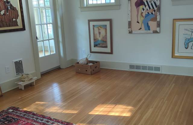 1314 Park Avenue Gallery 4