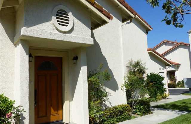24325 Carlton Court Gallery 3