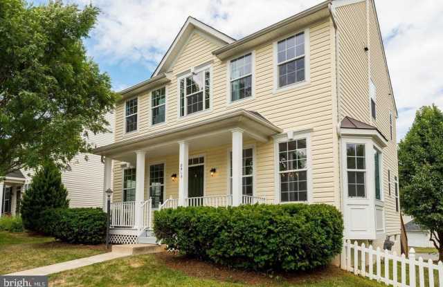 8913 YELLOWLEG Court Gallery 2