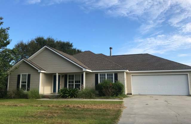 Four Bedroom Home in North Lowndes photos photos