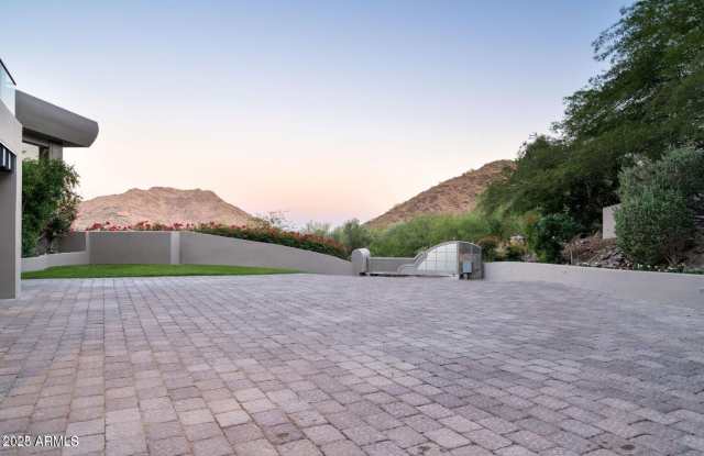 4550 E FOOTHILL Drive Gallery 4