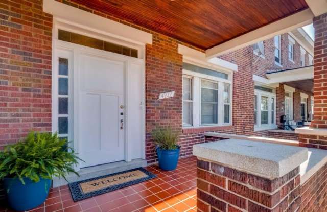 4222 Shamrock Avenue - 2 Gallery 2
