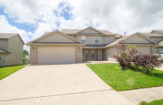 Large duplex in Vanderveen photos photos