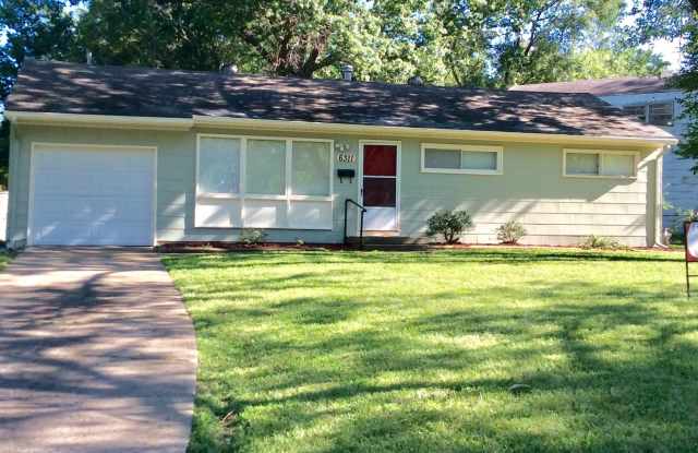 Beautifully redone 3 bedroom home in Grandview photos photos