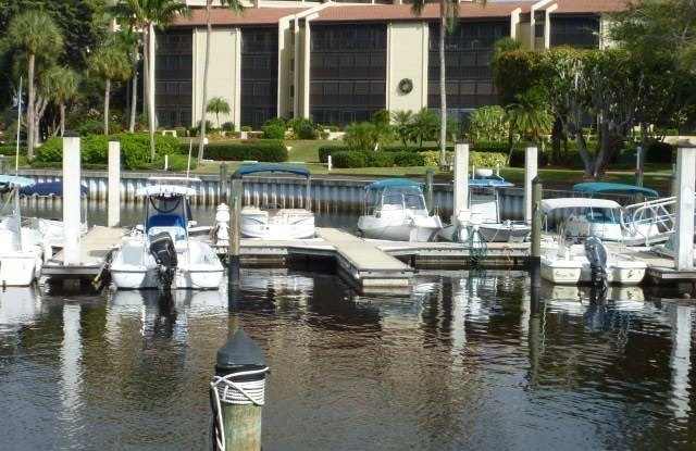 4821 S Landings Drive Gallery 2