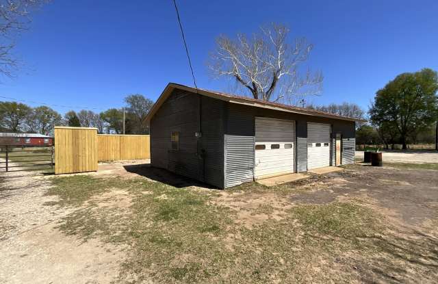 20032 State Highway 64 - SHOP Gallery 2
