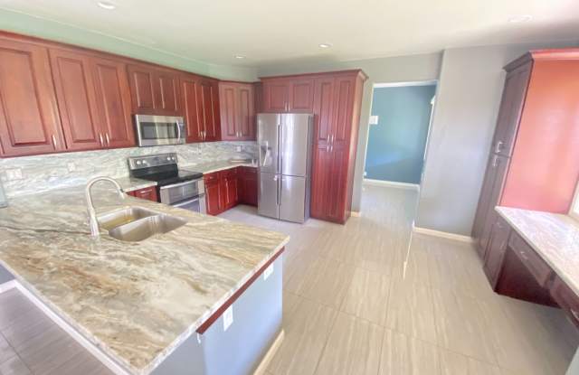 Wide Open Spaces – Renovated 5-Bedroom Home with Ample Parking! - 91-201 Pihapono Place, Ewa Gentry, HI 96706