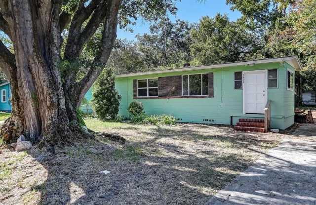 5428 Bunche Drive - 5428 Bunche Drive, Jacksonville, FL 32209