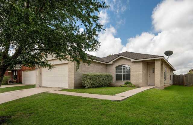 Updated 4BD/2BA Home Close to Airport, Tesla  Parks! photos photos