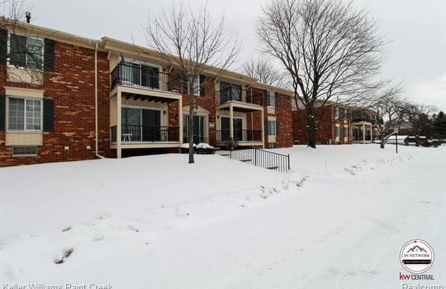 34835 Maple Lane Drive Gallery 2