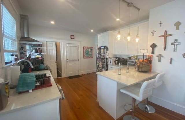 36 Westmount 1 - 36 Westmount Avenue, Boston, MA 02132